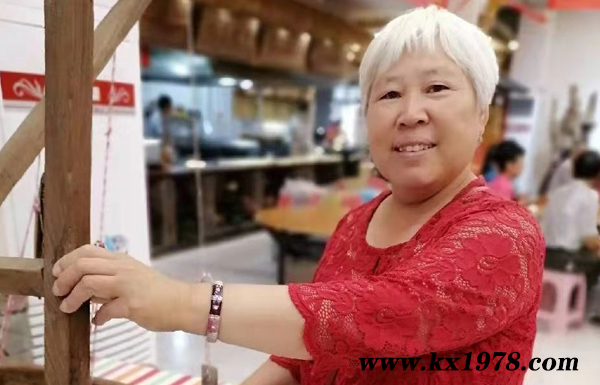 山東青島倪老太太：“謝謝老師，但愿在你的幫助下我能寫點東西（自傳回憶錄）。”